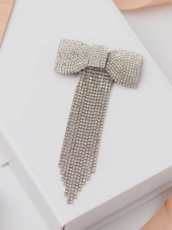 Wedding Party Sparkling Silver Rhinestone Bow main image 9